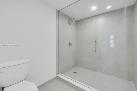 Apartment in Miami, Florida 2 bedrooms, 130.43 sq.m. № 2027424 - photo 16