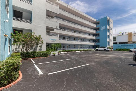Copropriété à louer à Pompano Beach, Floride: 1 chambre, 73.11 m2 № 2251483 - photo 21