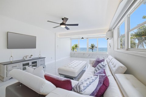 Copropriété à louer à Pompano Beach, Floride: 1 chambre, 73.11 m2 № 2251483 - photo 2
