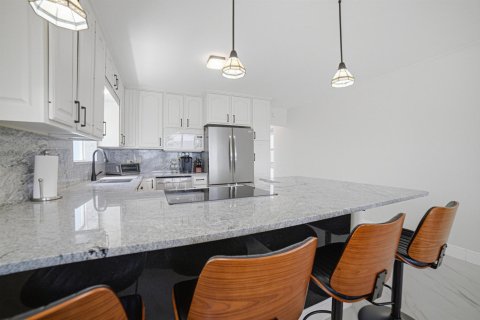 Copropriété à louer à Pompano Beach, Floride: 1 chambre, 73.11 m2 № 2251483 - photo 9