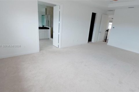 Снять в аренду виллу или дом в Паркленд, Флорида 4 спальни, 345.04м2, № 2065296 - фото 29