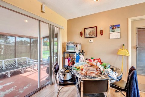 Casa en venta en Bradenton, Florida, 2 dormitorios, 73.3 m2 № 1844597 - foto 10