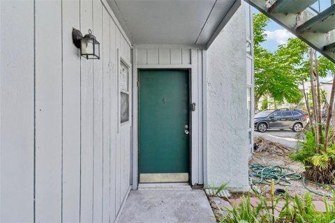 Condo in Orlando, Florida, 2 bedrooms  № 2122678