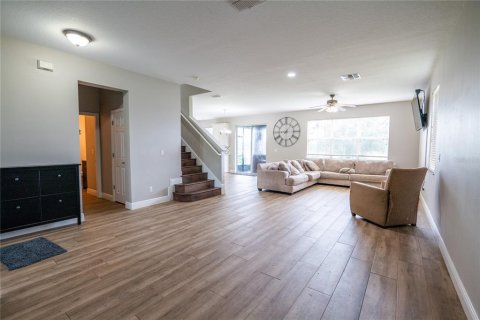 Casa en alquiler en Clermont, Florida, 3 dormitorios, 220.64 m2 № 1909399 - foto 2