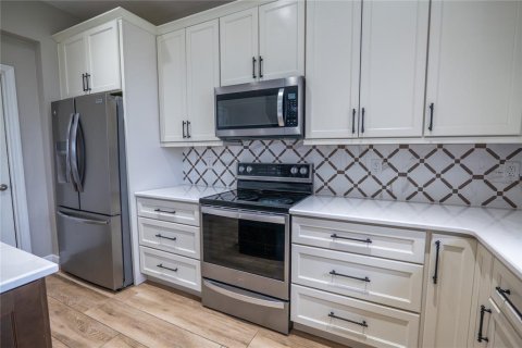 Casa en alquiler en Clermont, Florida, 3 dormitorios, 220.64 m2 № 1909399 - foto 6