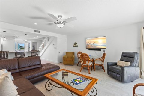 Copropriété à vendre à Dunedin, Floride: 2 chambres, 119.84 m2 № 2287353 - photo 11