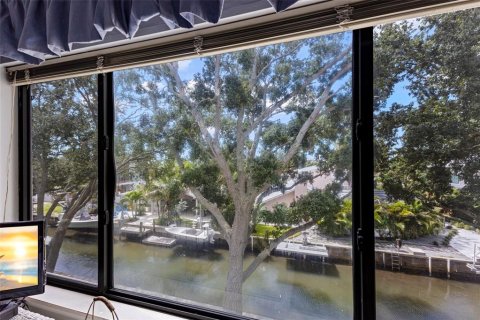 Copropriété à vendre à Dunedin, Floride: 2 chambres, 119.84 m2 № 2287353 - photo 17