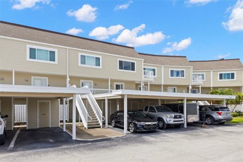 Copropriété à vendre à Dunedin, Floride: 2 chambres, 119.84 m2 № 2287353 - photo 2