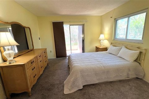 Condo in Bradenton, Florida, 2 bedrooms № 2145186 - photo 12