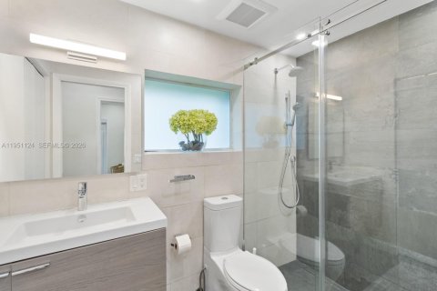 Купить виллу или дом в Корал-Гейблс, Флорида 5 спален, 274.9м2, № 2006489 - фото 21