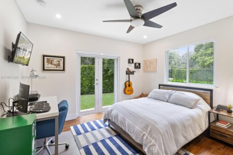 Купить виллу или дом в Корал-Гейблс, Флорида 5 спален, 274.9м2, № 2006489 - фото 17