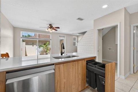 Adosado en alquiler en Parrish, Florida, 3 dormitorios, 151.24 m2 № 1849595 - foto 24