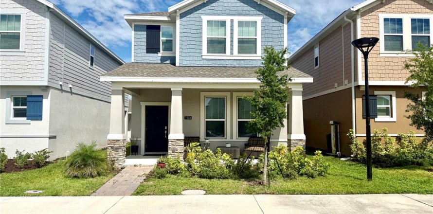 Villa ou maison à Kissimmee, Floride 4 chambres, 189.89 m2 № 2096914