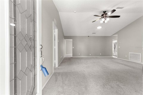 Villa ou maison à vendre à Ocala, Floride: 2 chambres, 177.54 m2 № 2229289 - photo 3