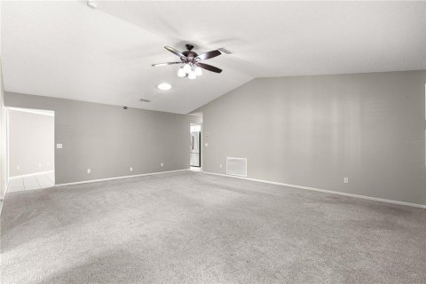 Villa ou maison à vendre à Ocala, Floride: 2 chambres, 177.54 m2 № 2229289 - photo 4