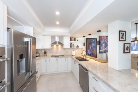 Copropriété à louer à Miami, Floride: 2 chambres, 114.18 m2 № 1999573 - photo 10