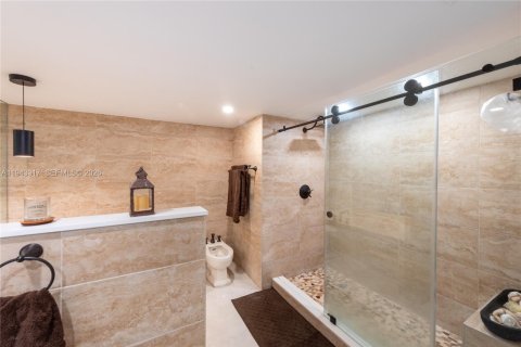 Copropriété à louer à Miami, Floride: 2 chambres, 114.18 m2 № 1999573 - photo 20