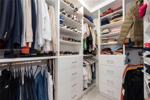 Copropriété à louer à Miami, Floride: 2 chambres, 114.18 m2 № 1999573 - photo 18