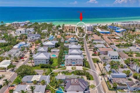 Casa en alquiler en Sarasota, Florida, 4 dormitorios, 198.25 m2 № 1912882 - foto 1