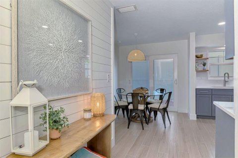 Casa en alquiler en Sarasota, Florida, 4 dormitorios, 198.25 m2 № 1912882 - foto 9