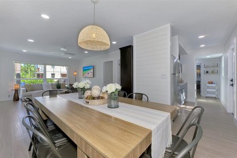 Casa en alquiler en Sarasota, Florida, 4 dormitorios, 198.25 m2 № 1912882 - foto 28