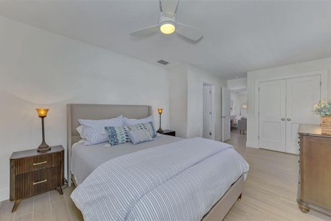 Casa en alquiler en Sarasota, Florida, 4 dormitorios, 198.25 m2 № 1912882 - foto 17