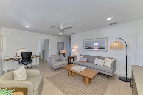 Casa en alquiler en Sarasota, Florida, 4 dormitorios, 198.25 m2 № 1912882 - foto 7