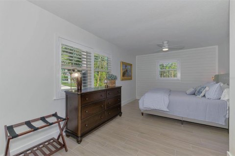 Casa en alquiler en Sarasota, Florida, 4 dormitorios, 198.25 m2 № 1912882 - foto 15