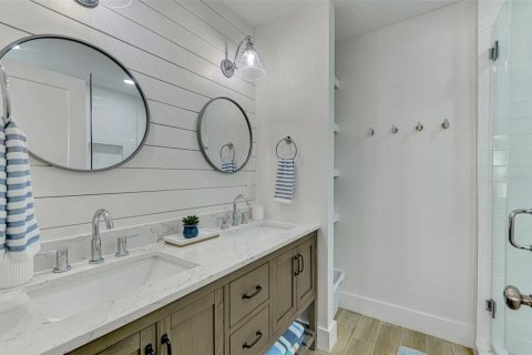 Casa en alquiler en Sarasota, Florida, 4 dormitorios, 198.25 m2 № 1912882 - foto 19