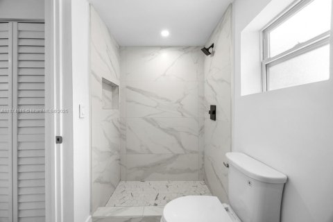 Villa ou maison à vendre à Dania Beach, Floride: 4 chambres, 104.98 m2 № 1920662 - photo 12