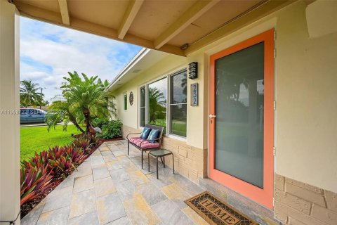 Casa en alquiler en Pompano Beach, Florida, 3 dormitorios, 96.34 m2 № 2066941 - foto 6
