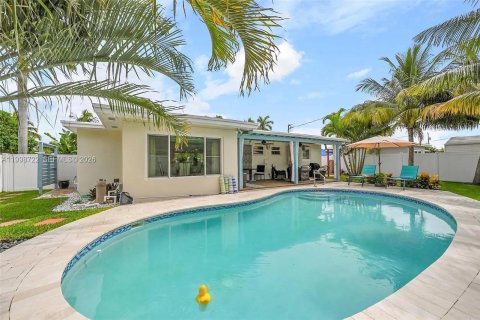 Casa en alquiler en Pompano Beach, Florida, 3 dormitorios, 96.34 m2 № 2066941 - foto 13