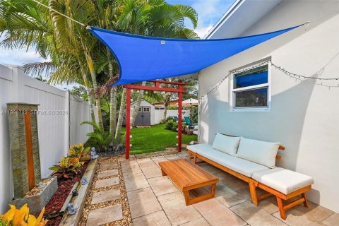 Casa en alquiler en Pompano Beach, Florida, 3 dormitorios, 96.34 m2 № 2066941 - foto 7
