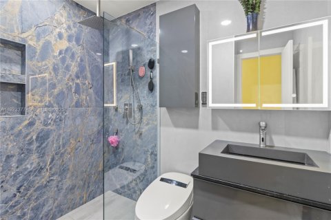 Villa ou maison à louer à Cutler Bay, Floride: 4 chambres, 207.36 m2 № 1977354 - photo 10