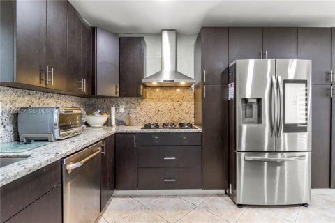 Villa ou maison à louer à Cutler Bay, Floride: 4 chambres, 207.36 m2 № 1977354 - photo 28