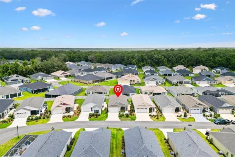 House in The Villages, Florida 2 bedrooms, 106.65 sq.m. № 1774029 - photo 30