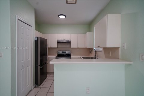 Condo in Homestead, Florida, 3 bedrooms № 2051753 - photo 4