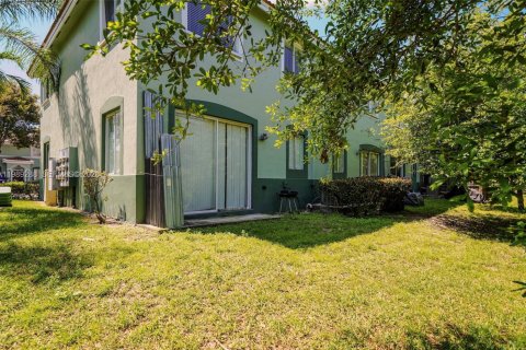 Condo in Homestead, Florida, 3 bedrooms № 2051753 - photo 14