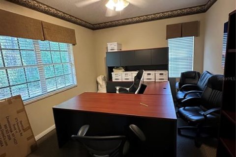 Immobilier commercial à louer à Tampa, Floride: 296.27 m2 № 2104308 - photo 5