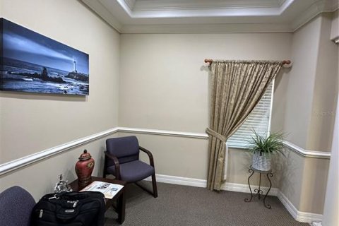 Immobilier commercial à louer à Tampa, Floride: 296.27 m2 № 2104308 - photo 11