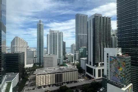 Снять в аренду кондоминиум в Майами, Флорида 2 спальни, 104.14м2, № 1987152 - фото 23