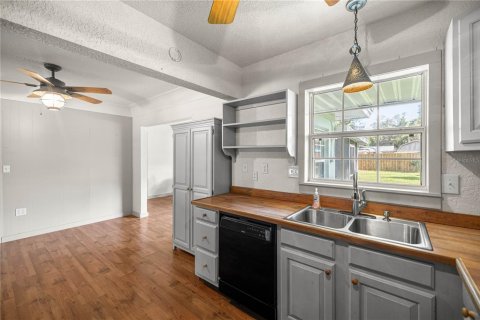 Casa en venta en Crystal River, Florida, 3 dormitorios, 146.32 m2 № 1869630 - foto 9