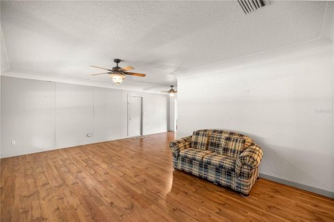 Casa en venta en Crystal River, Florida, 3 dormitorios, 146.32 m2 № 1869630 - foto 5