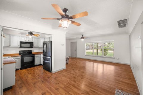 Casa en venta en Crystal River, Florida, 3 dormitorios, 146.32 m2 № 1869630 - foto 7