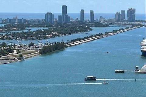 Condominio en venta en Miami, Florida, 2 dormitorios, 104.33 m2 № 1892743 - foto 7