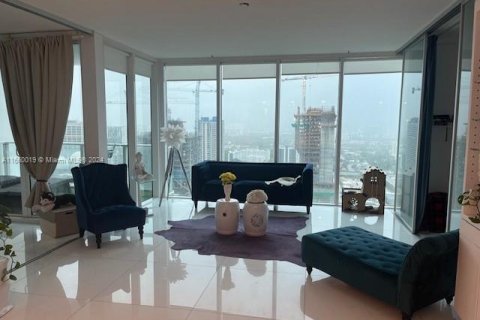 Condominio en venta en Miami, Florida, 2 dormitorios, 104.33 m2 № 1892743 - foto 1