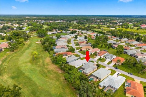 Casa en venta en Weeki Wachee, Florida, 3 dormitorios, 208.75 m2 № 2386064 - foto 13