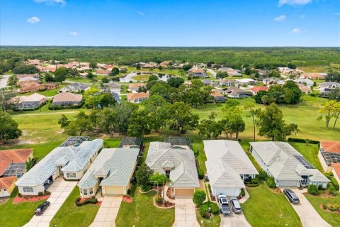 Casa en venta en Weeki Wachee, Florida, 3 dormitorios, 208.75 m2 № 2386064 - foto 2