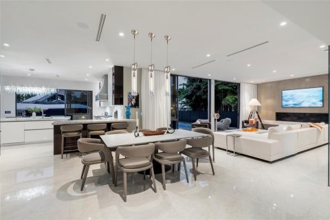 Villa ou maison à vendre à Fort Lauderdale, Floride: 6 chambres, 591.14 m2 № 2088055 - photo 14