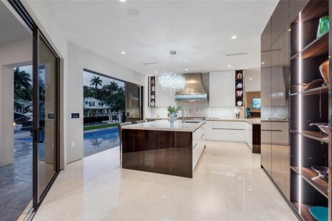 Villa ou maison à vendre à Fort Lauderdale, Floride: 6 chambres, 591.14 m2 № 2088055 - photo 24